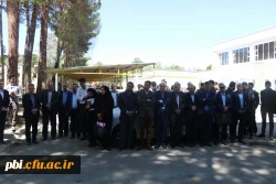 با همکاری انجمن رفتگران طبیعت استان اصفهان و انجمن اسلامی پردیس برگزار گردید:

برنامه روز زمین پاک و پاکسازی محیط دانشگاه 2