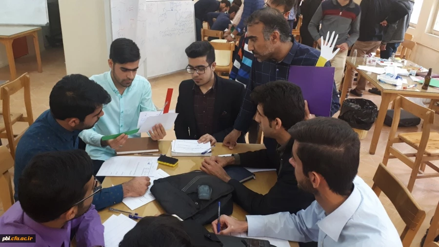 برگزاری کارگاه آموزشی با موضوع آموزش علوم کندوکاو محور
 3