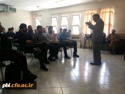 برگزاری سومین نشست تخصصی گروه معارف وتربیت اسلامی پردیس شهید باهنر اصفهان 3