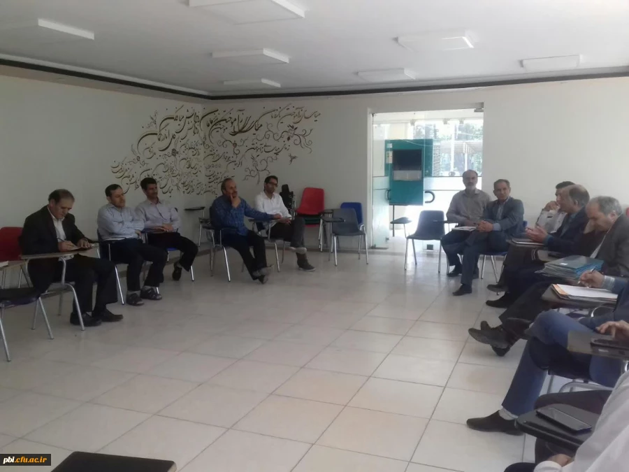 برگزاری جلسه شورای امتحانات با حضور کارشناسان بخش های مختلف پردیس 2
