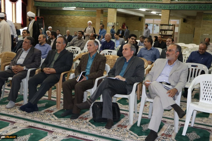 برگزاری جلسه مجمع عمومی مدرسان پردیس شهید باهنر اصفهان، خرداد ماه ۱۳۹۸

 3