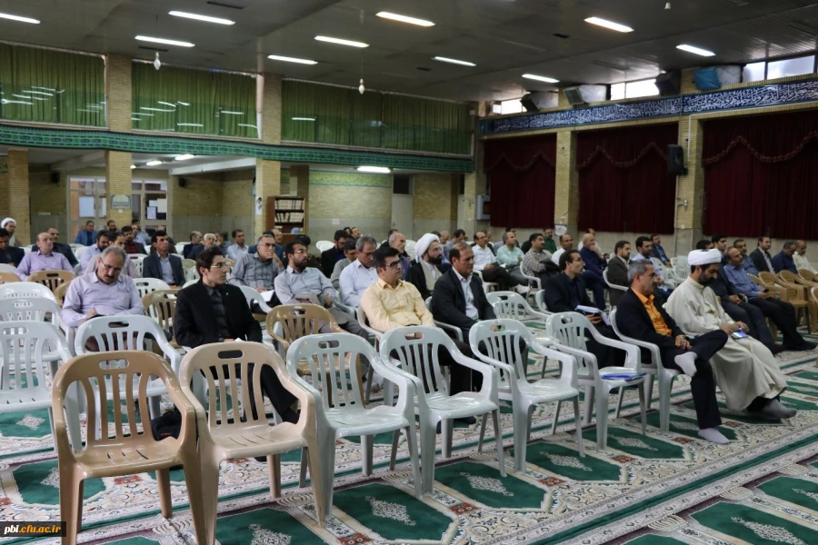 برگزاری جلسه مجمع عمومی مدرسان پردیس شهید باهنر اصفهان، خرداد ماه ۱۳۹۸

 4