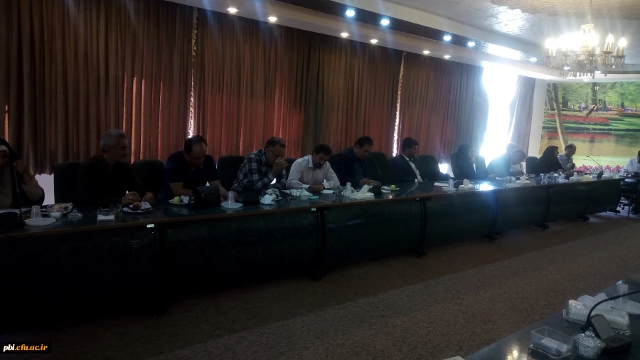 برگزاری جلسه مشترک مسولین و مدیران گروههای آموزشی پردیس شهید باهنر و مسولین انجمن های علمی معلمان استان اصفهان
 2