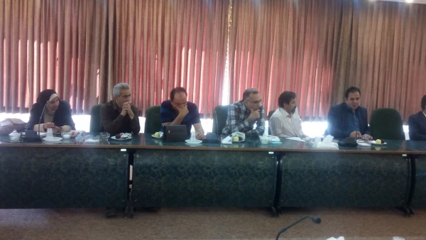 برگزاری جلسه مشترک مسولین و مدیران گروههای آموزشی پردیس شهید باهنر و مسولین انجمن های علمی معلمان استان اصفهان
 7