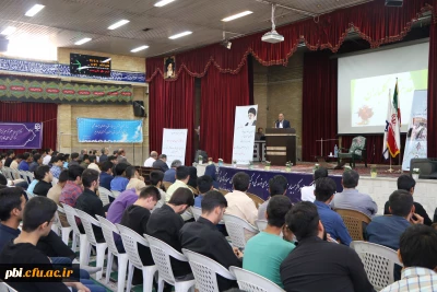 در پردیس شهید باهنر اصفهان برگزار گردید:

آیین استقبال از نو دانشجو معلمان 98