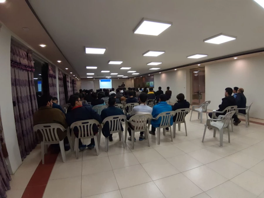 برگزاری همایش "مهارتهای خود- مراقبتی در پیشگیری از بیماری دیابت" 3