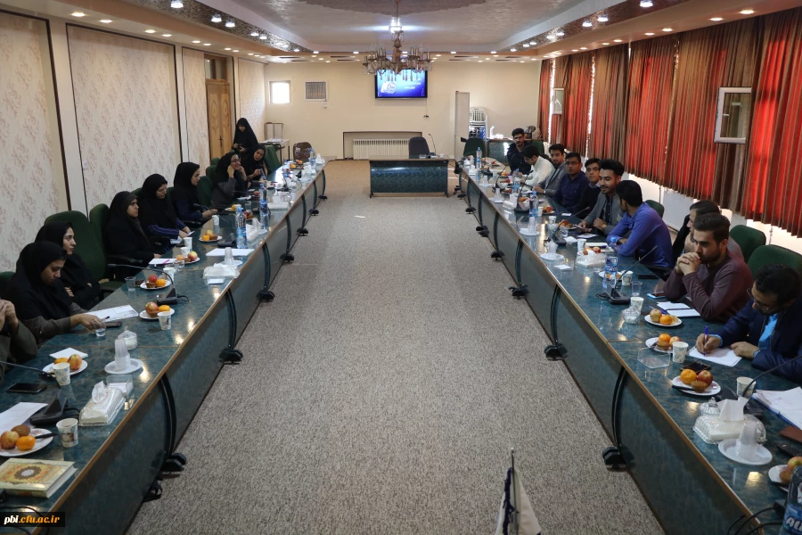 نشست ریاست دانشگاه با اعضای شورای صنفی دانشجویان و مدیرمسئولان نشریات دانشجویی 2