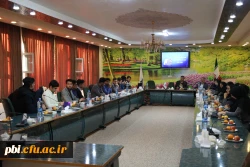 نشست ریاست دانشگاه با اعضای شورای صنفی دانشجویان و مدیرمسئولان نشریات دانشجویی 3