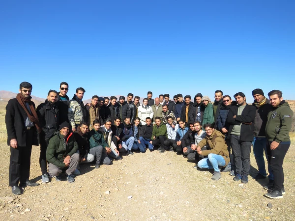 گردش علمی دانشجویان رشته زیست شناسی در حیات وحش موته 4