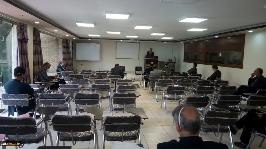 تشکیل جلسه اعضای هیات علمی پردیس شهید باهنر در جلسه آموزش 2