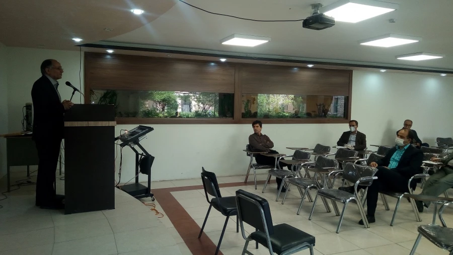 تشکیل جلسه اعضای هیات علمی پردیس شهید باهنر در جلسه آموزش 6