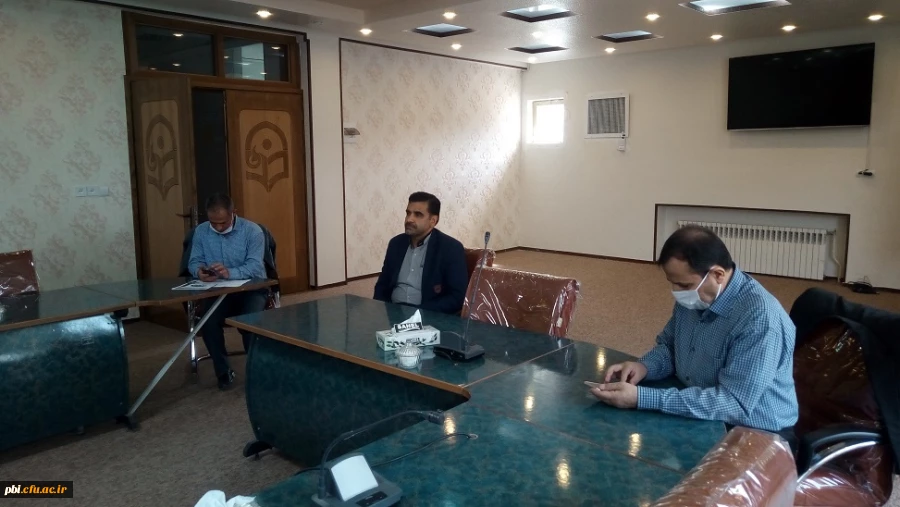برگزاری جلسه شورای مجازی سازی پردیس شهید باهنر اصفهان 4