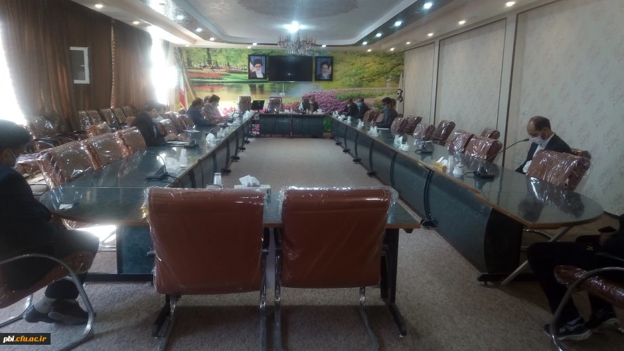 برگزاری جلسه شورای پردیس شهید باهنر اصفهان 2
