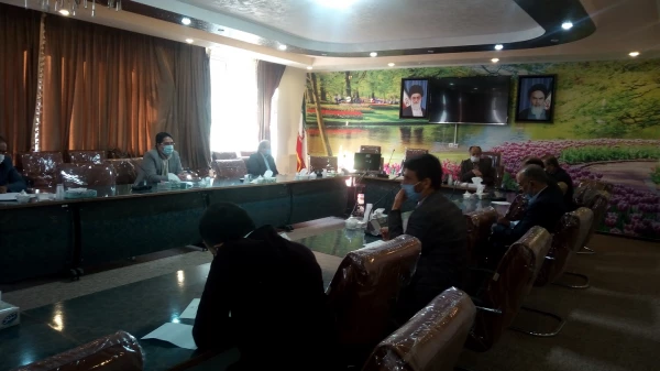 برگزاری جلسه شورای پردیس شهید باهنر اصفهان 7