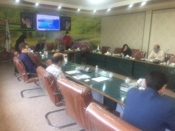 برگزاری جلسه دفاع سرکار خانم بتول سعیدی در رشته زبان و ادبیات فارسی 3