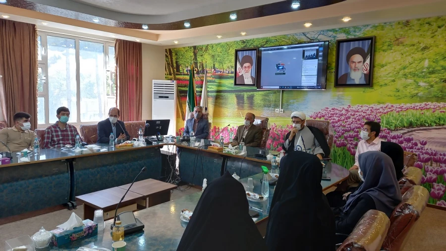 برگزاری مراسم آیین استقبال از دانشجویان ورودی 1400 در پردیس شهید باهنر اصفهان 6