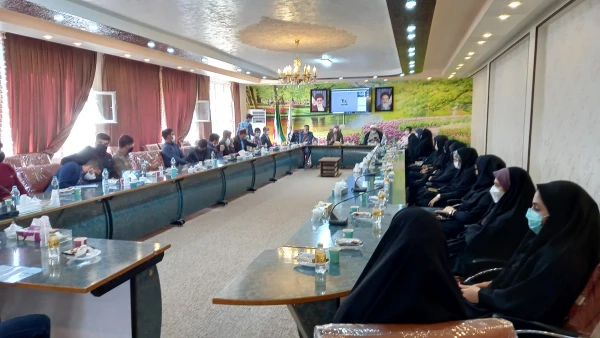 برگزاری مراسم آیین استقبال از دانشجویان ورودی 1400 در پردیس شهید باهنر اصفهان 7