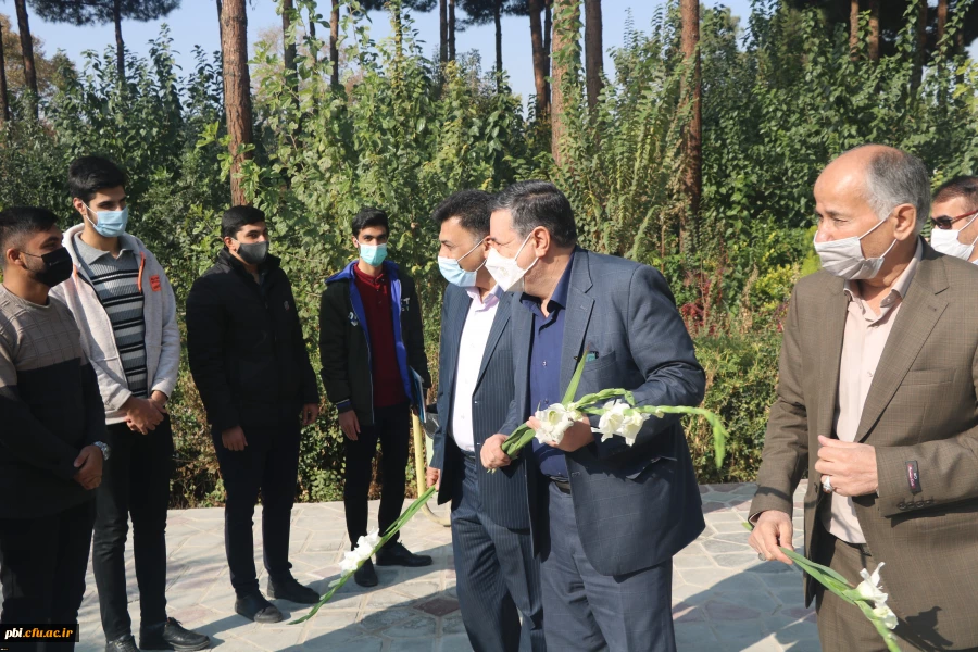 بازدید رییس دانشگاه فرهنگیان و مسئول نهاد رهبری دانشگاه فرهنگیان  8