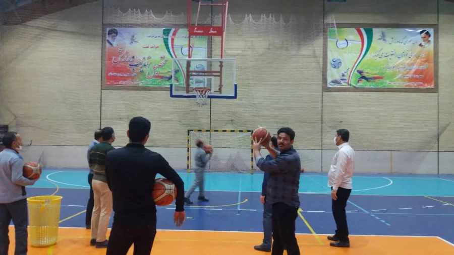  مسابقات انفرادی در رشته های دارت-طناب زنی وپرتاپ توپ بسکتبال بین همکاران به مناسبت هفته تربیت بدنی 7