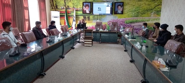 نشست توجیهی آیین نامه و شیوه نامه انضباطی برای دانشجویان جدید الورود 3