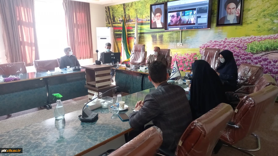 برگزاری جلسه شورای پردیس شهید باهنر اصفهان 2