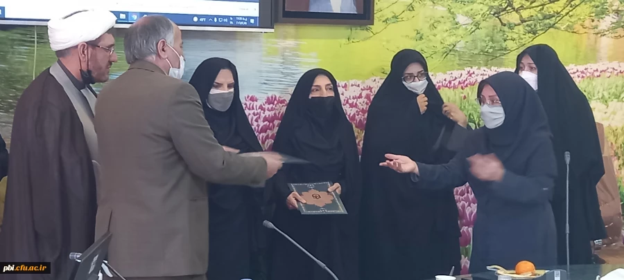 مراسم گرامیداشت هفته پژوهش 1400 استان اصفهان 4