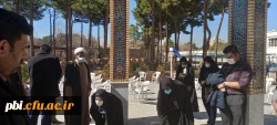 برگزاری مراسم غبارروبی و عطر افشانی بر سر مزار شهدای گمنام پردیس شهید باهنر اصفهان 12