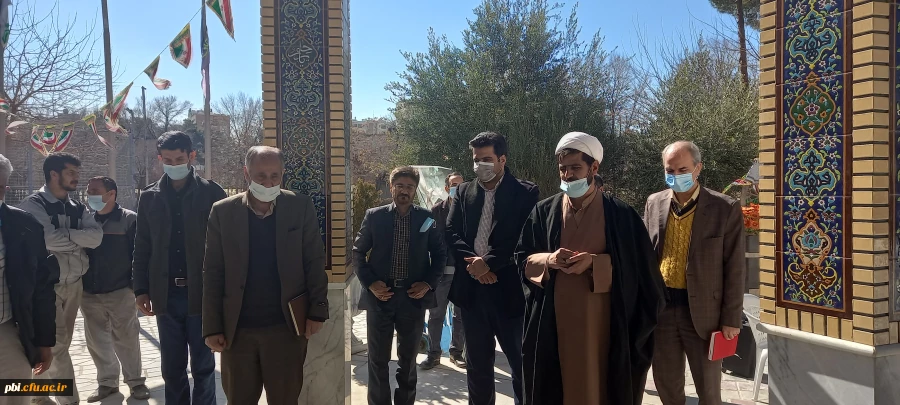 برگزاری مراسم غبارروبی و عطر افشانی بر سر مزار شهدای گمنام پردیس شهید باهنر اصفهان 23