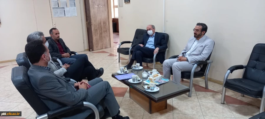 بازدید ناظرین سنجش از بخش های مختلف فرهنگی پردیس شهید باهنر اصفهان 2