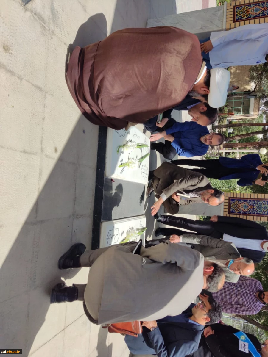 نشست هم اندیشی مدیر کل آموزش و پرورش استان اصفهان با دانشجو معلمان در پردیس شهید باهنر اصفهان 8