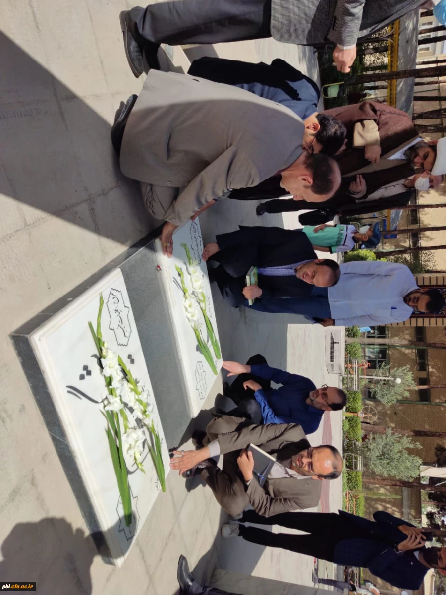 نشست هم اندیشی مدیر کل آموزش و پرورش استان اصفهان با دانشجو معلمان در پردیس شهید باهنر اصفهان 14