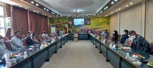 جلسه شورای پردیس شهید باهنر اصفهان 7