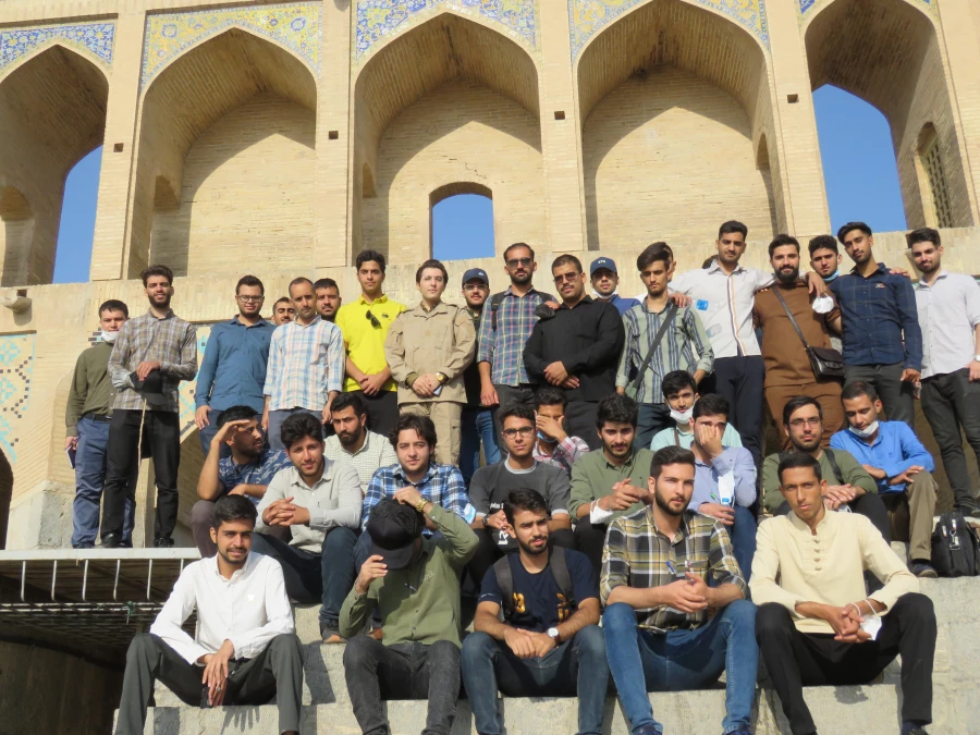 برگزاری اردوی گردش علمی در راستای بخشنامه دوره فرهنگی ترم تابستانی دانشجو معلمان ابتدایی 98 - مدرس دکتر فرج نسب 3