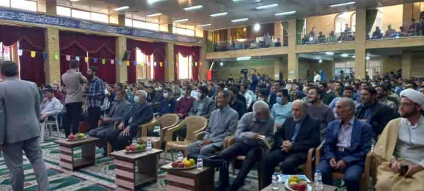 دیدار و سخنرانی مفسر قرآن و رییس ستاد اقامه نماز با دانشجویان دانشگاه فرهنگیان در پردیس شهید باهنر اصفهان 13