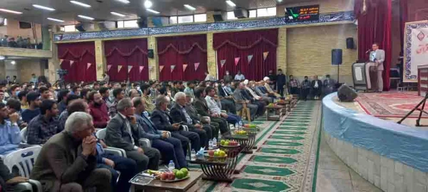 دیدار و سخنرانی مفسر قرآن و رییس ستاد اقامه نماز با دانشجویان دانشگاه فرهنگیان در پردیس شهید باهنر اصفهان 19