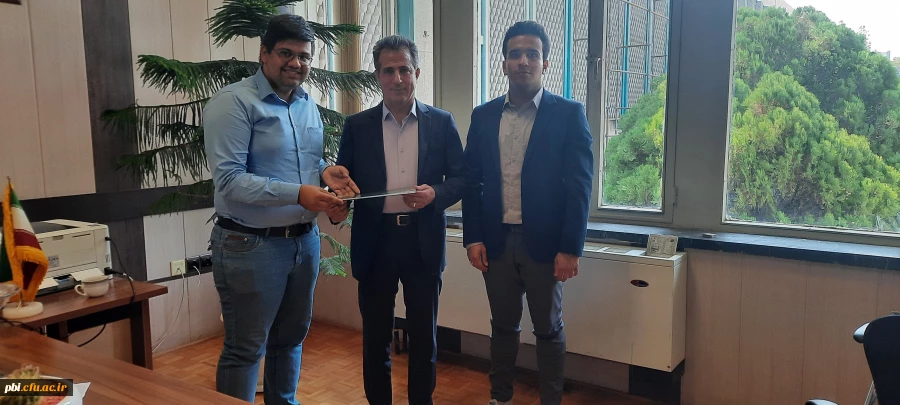 دیدار دبیر کانون جهاد و انجمن علمی مشاوره دانشگاه فرهنگیان استان با معاونت اداری مالی و مدیر گروه ژنتیک دانشکده پزشکی اصفهان 2