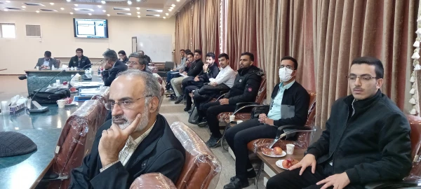 برگزاری یکصد و نودمین کرسی ترویجی با موضوع الگوی مشارکت دستگاه ها و نهادها با نظام تعلیم و تربیت رسمی عمومی در تحقق ساحت های ششگانه سند تحول  بنیادین" در پردیس شهید باهنر اصفهان 4