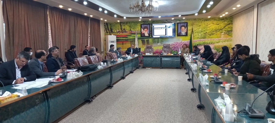 برگزاری یکصد و نودمین کرسی ترویجی با موضوع الگوی مشارکت دستگاه ها و نهادها با نظام تعلیم و تربیت رسمی عمومی در تحقق ساحت های ششگانه سند تحول  بنیادین" در پردیس شهید باهنر اصفهان 8