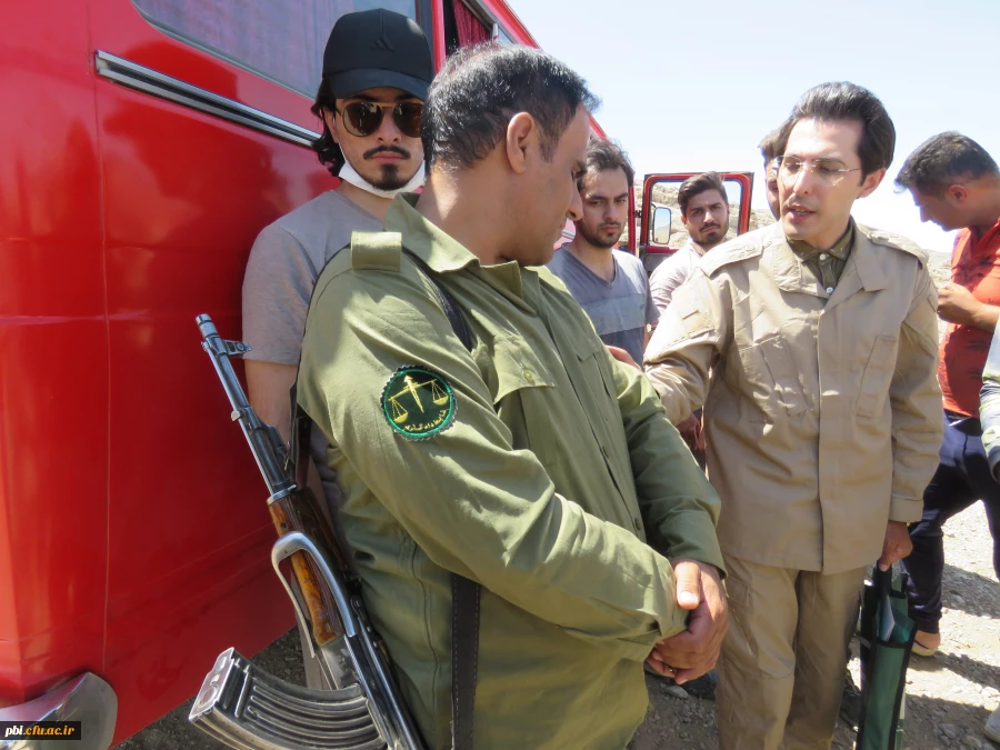 بازدید میدانی بوم شناسی و فلوریستیک گیاهان، "درس اکولوژی"، دانشجویان گروه آموزش زیست شناسی 98 به همراه استاد درس، جناب آقای دکتر فرح نسب 14