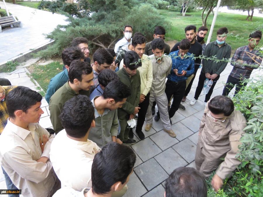 بازدید میدانی بوم شناسی و فلوریستیک گیاهان، "درس اکولوژی"، دانشجویان گروه آموزش زیست شناسی 98 به همراه استاد درس، جناب آقای دکتر فرح نسب 55