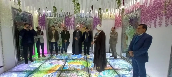 بازدید مدیریت پردیس های دانشگاه فرهنگیان اصفهان و اساتید و کارشناسان رهنگی از نمایشگاه چراغ راهنما شهر اصفهان 2