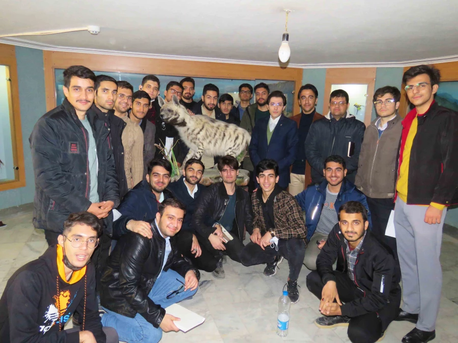 بازدید دانشجویان گروه آموزش زیست شناسی ۹۹ با همراهی استاد جناب آقای دکتر فرح نسب 12