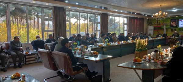 آیین گرامیداشت 16 آذر و روز دانشجو، با حضور رئیس دانشگاه فرهنگیان، در جمع اساتید و دانشجویان  پردیس شهید باهنر اصفهان 4