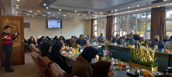 آیین گرامیداشت 16 آذر و روز دانشجو، با حضور رئیس دانشگاه فرهنگیان، در جمع اساتید و دانشجویان  پردیس شهید باهنر اصفهان 21