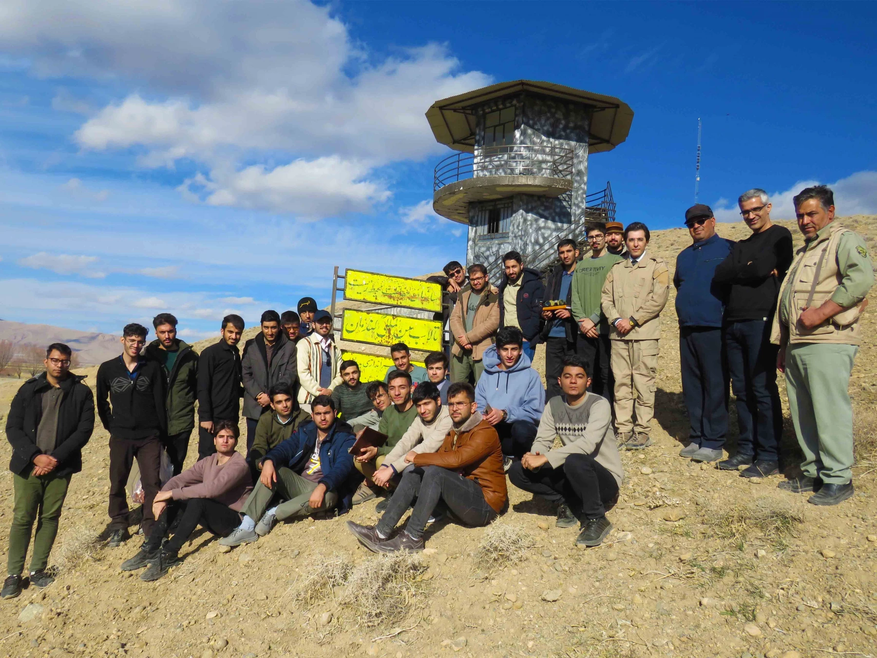 سفر آموزشی دانشجویان گروه آموزش زیست شناسی ۹۹ ، تالاب های بین المللی استان چهارمحال و بختیاری،  با همراهی استاد دکتر فرح نسب 10