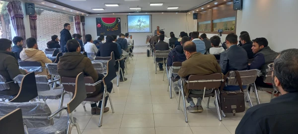 برگزاری نشست پیوند ادبیات با جشن های باستانی (یلدا) 7