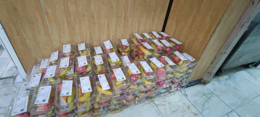 توزیع بسته های یلدایی بین دانشجویان پردیس شهید باهنر  8