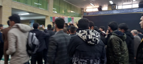   آئین تشییع و استقبال از شهید گمنام دوران دفاع مقدس در پردیس شهید باهنر اصفهان 6