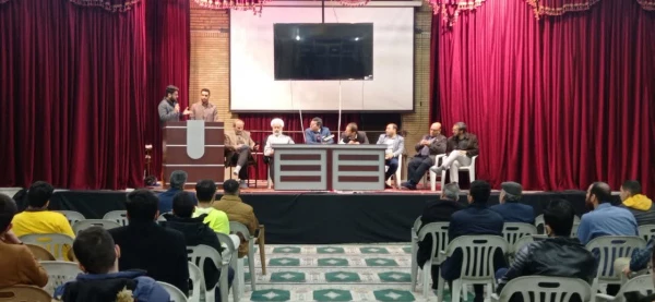 جلسه پرسش و پاسخ صمیمانه مدیریت ، معاونان ، کارشناس مسئولان و سرپرستان پردیس شهید باهنر اصفهان با دانشجویان 3