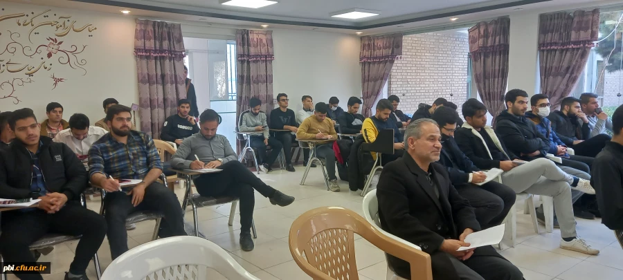 برگزاری کارگاه شناسایی اختلالات شخصیتی 
 3